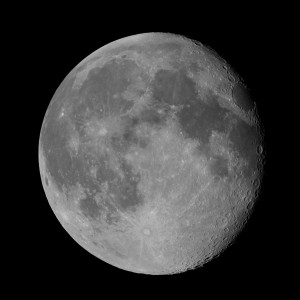 Księżyc 24.07.2013r_ED80F1080_2d2h po pełni.jpg