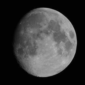 Księżyc 18.08.2013r_ED80F1080_2d7h do pełni.jpg