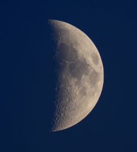 Księżyc w dzień_4.07.2014r_SW90F900_LumixG3_50%.jpg