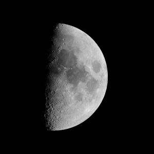 Moon 26 04 2015.png