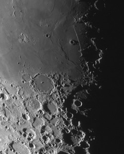 Deslandres,Rupes Recta6_8.08.2015r_04.41_MAK150_ASI120M_redGSO#29_80%_Drizzle1,5x....jpg