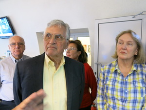 Harrison Schmitt w newsroomie RMF FM Józef Polewka RMF FM.jpg