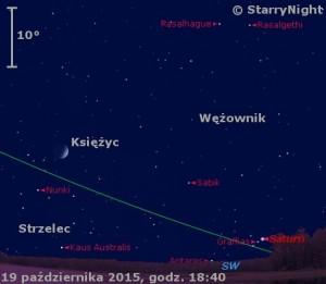 Mapka pokazuje położenie Księżyca i Saturna w końcu drugiej dekady października 2015 roku.jpg