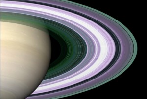Pojawiły się nowe dane na temat dynamicznego pierścienia Saturna.jpg