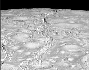 Zdjęcia bieguna północnego Enceladusa już są.jpg
