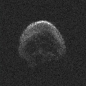 W Halloween straszyła nas asteroida. Przypomina trupią czaszkę 2.jpg