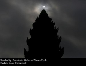 Zaćmienie Słońca w Phnom Penh.jpg