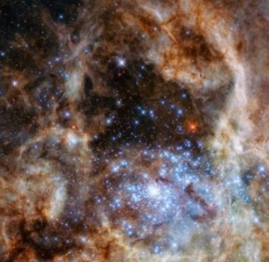 Zbadano dziewięć gwiazd o masach ponad 100 mas Słońca.jpg