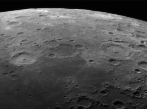 xHumboldt,Langrenus,Petavius_30.04.2017r_21.02_TS152F2270_ASI120M_H-alpha35nm_105%....jpg