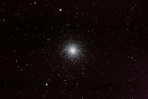 800px-M13_-_gromada_kulista_w_Herkulesie.jpg