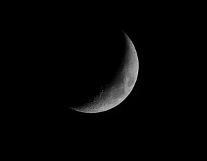 Księżyc 26 04 2012.JPG