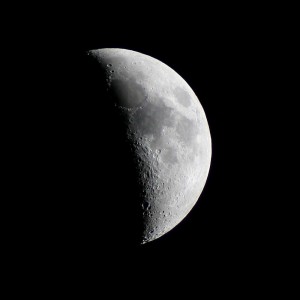 Moon 01 04 2009.jpg